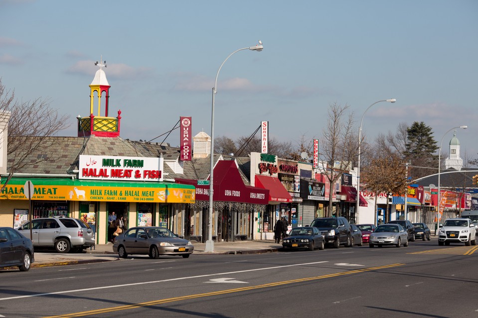 Bellerose zoning map R2 R3A
