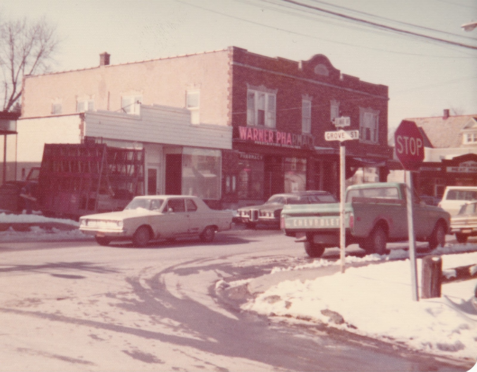 Delmar Four Corners intersection