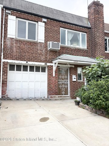 Fresh Meadows buyer profiles