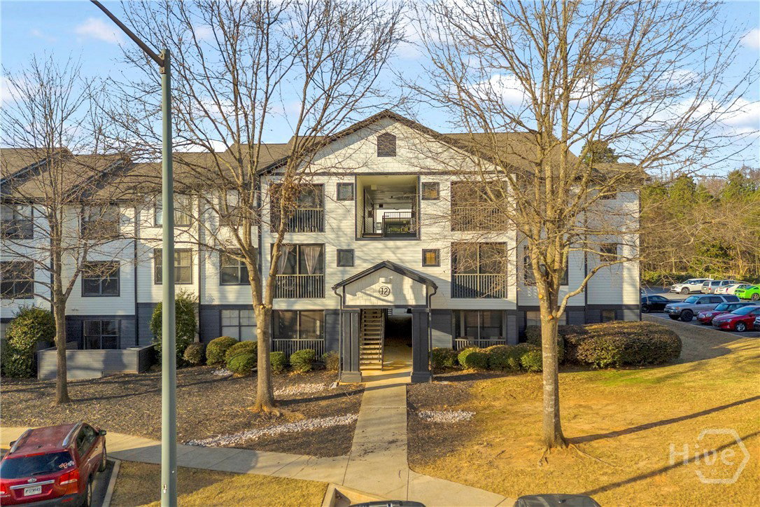 HOA dues condo association