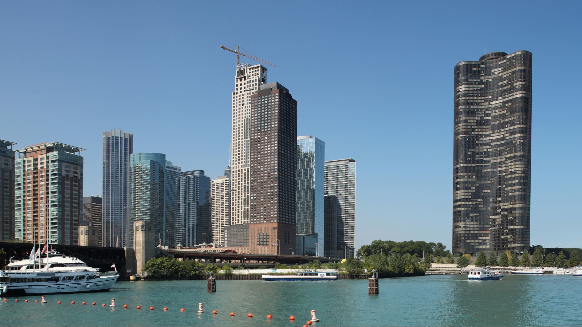 Lake Point Tower exterior