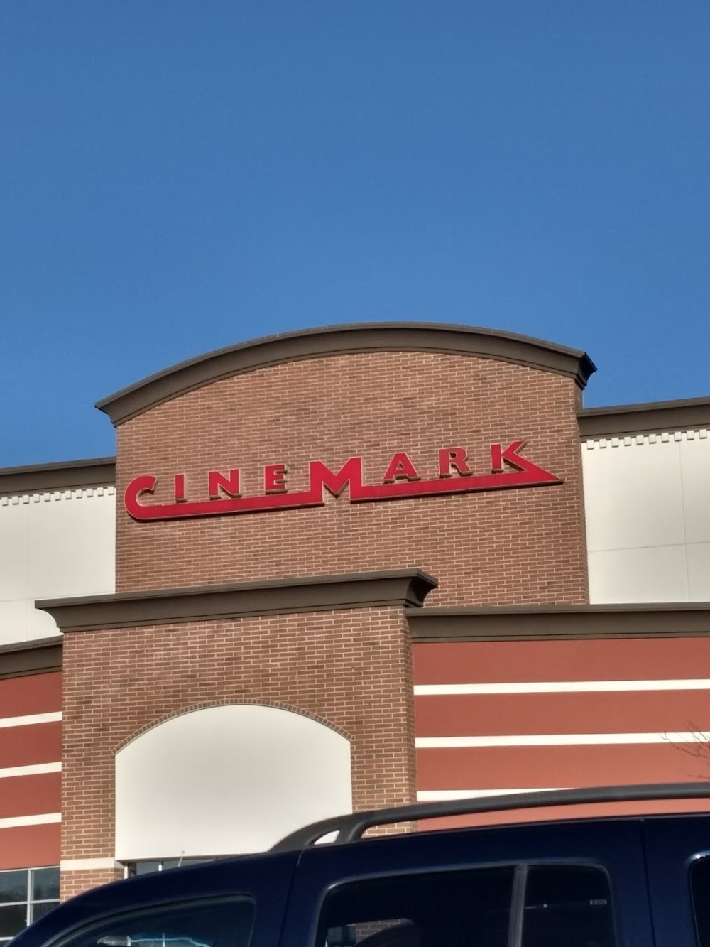 Macedonia retail plaza