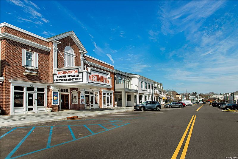 Main Street Center Moriches