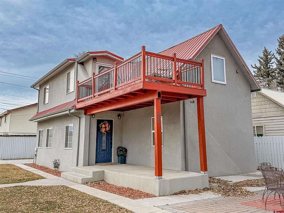 Monte Vista in-town houses