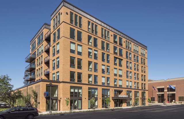 North Loop apartment rent