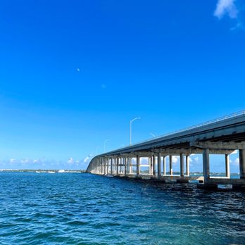 Rickenbacker Causeway access