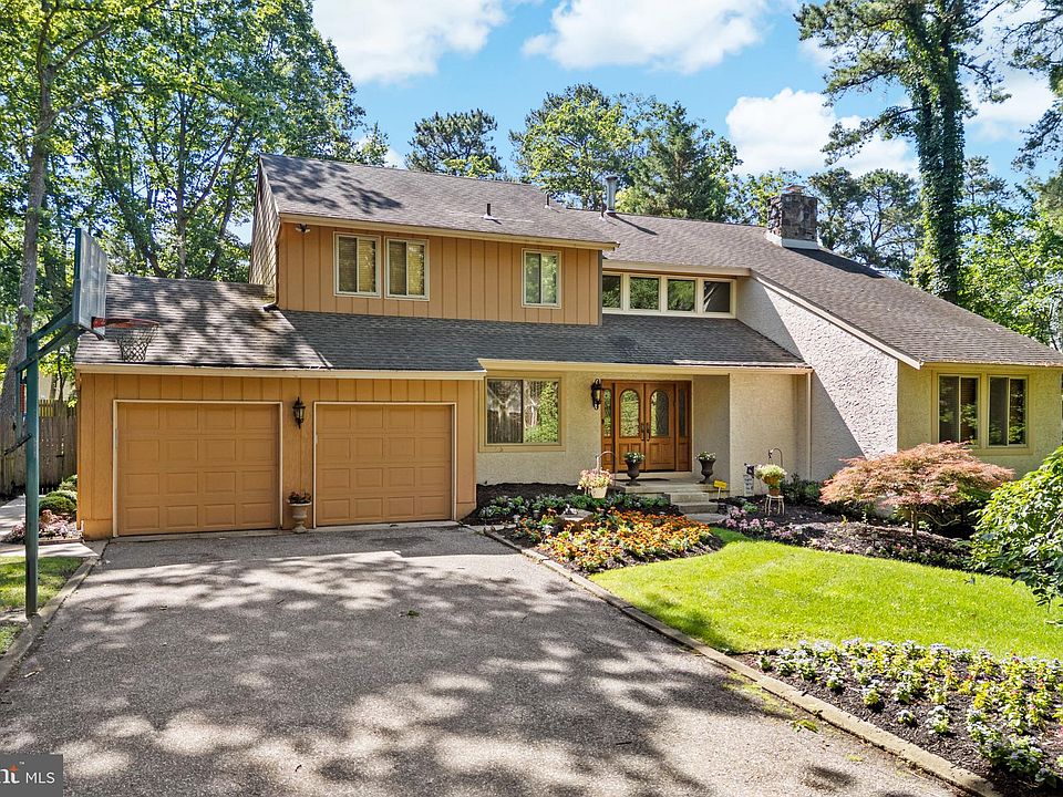 Voorhees NJ suburban home