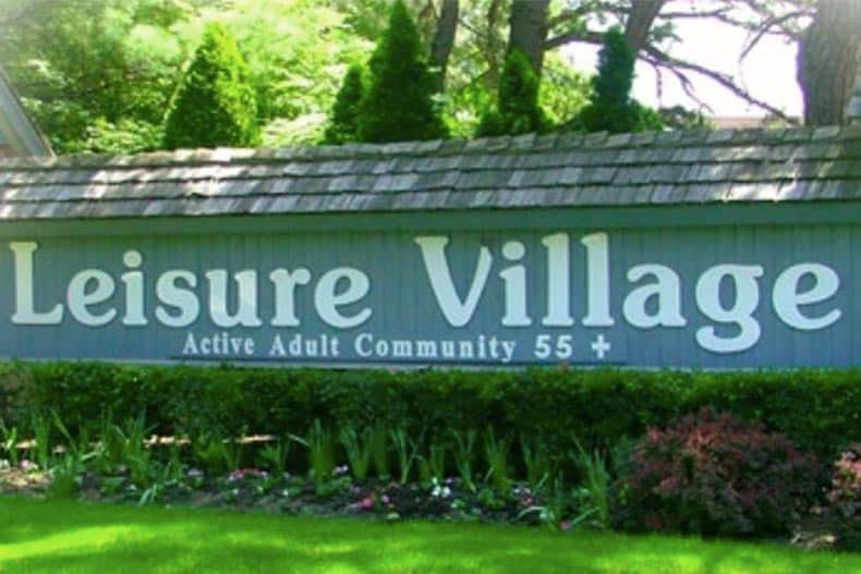 age restriction sign