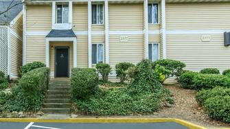 apartment community grounds
