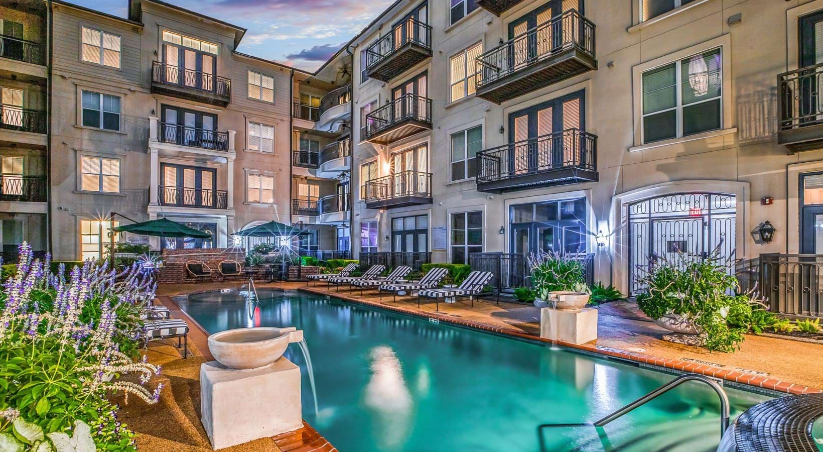 apartment pool lifestyle