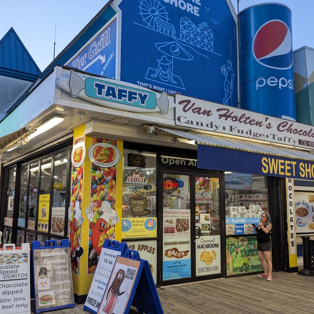 boardwalk food candy shop