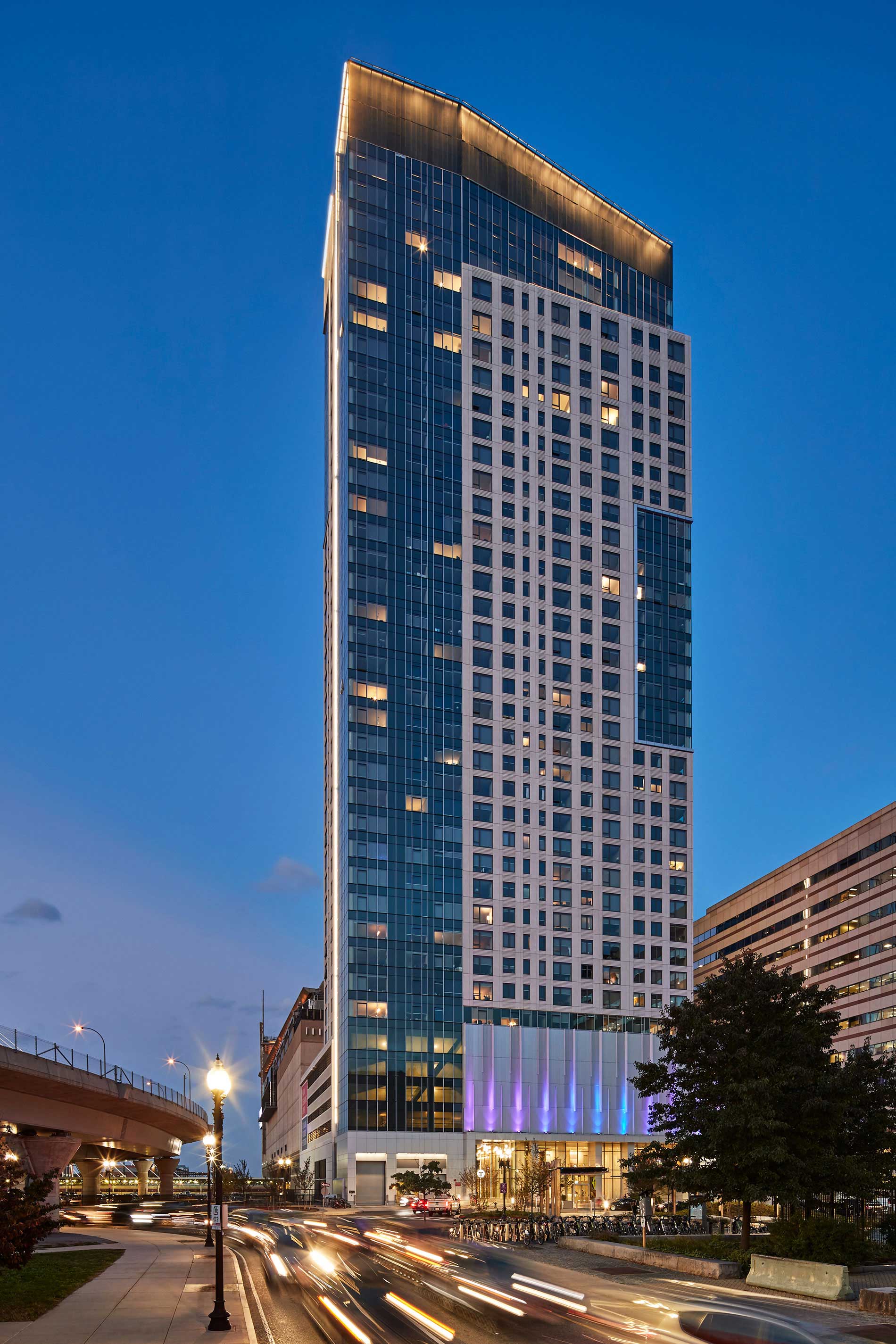 building exterior skyline