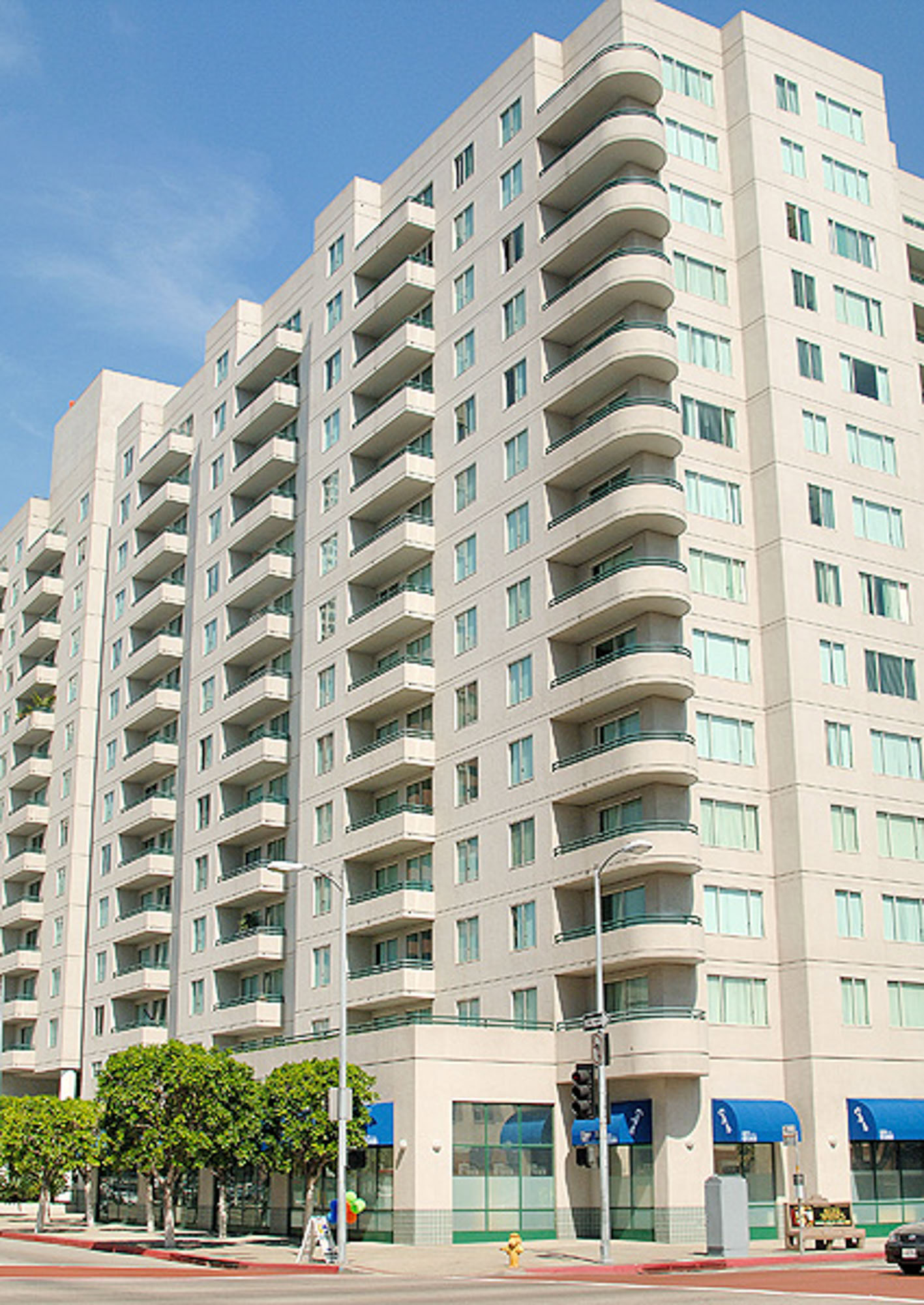 building facts LEED units