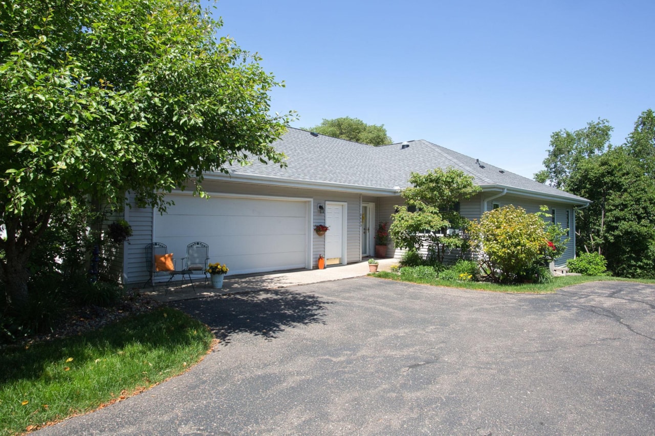buyer seller investor decision