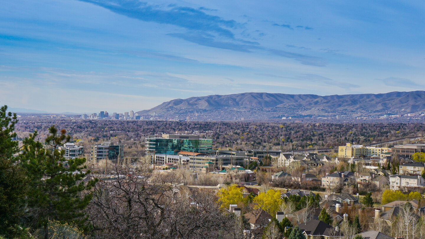 canyon suburb overview