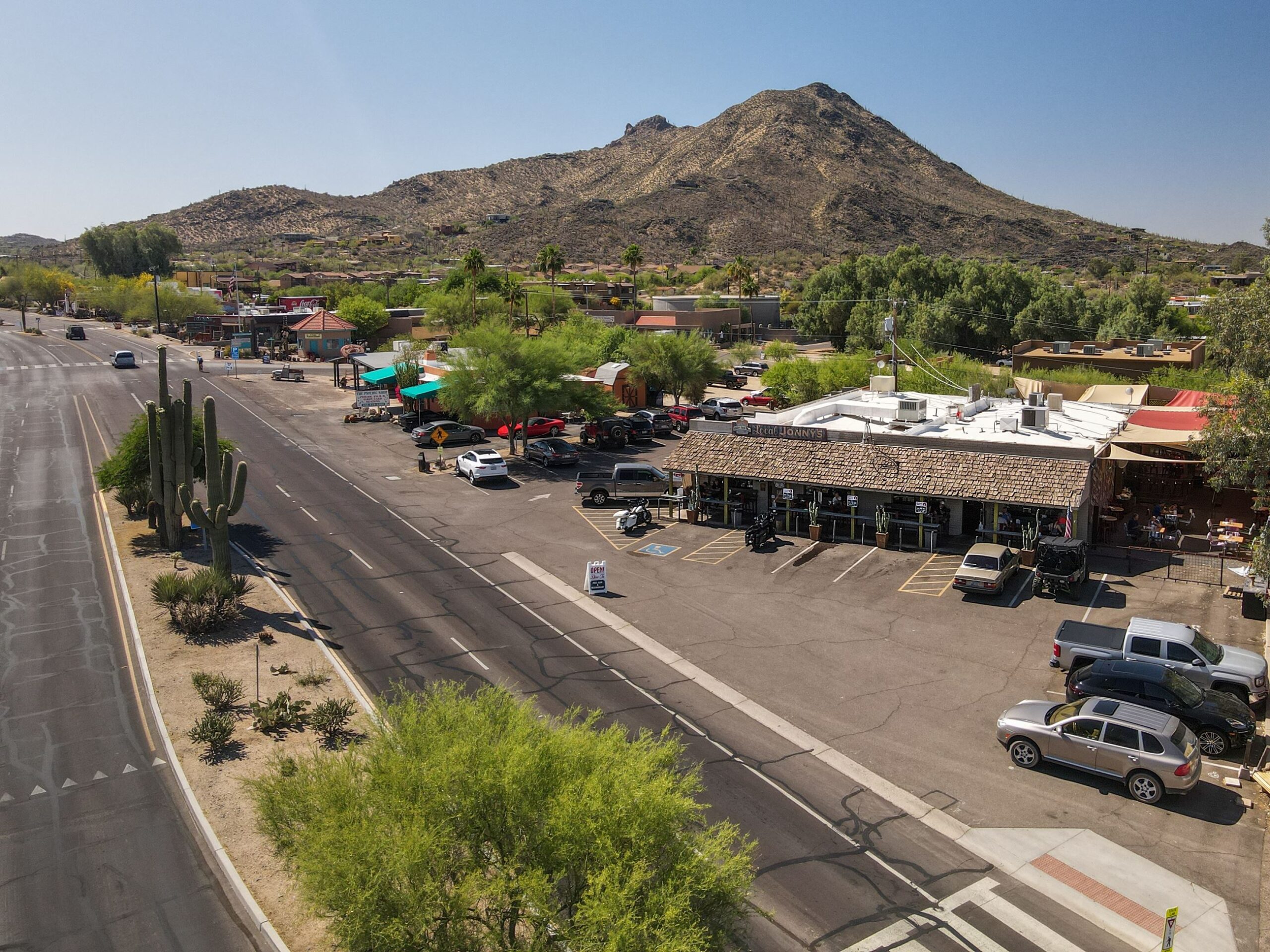 cave creek town overview