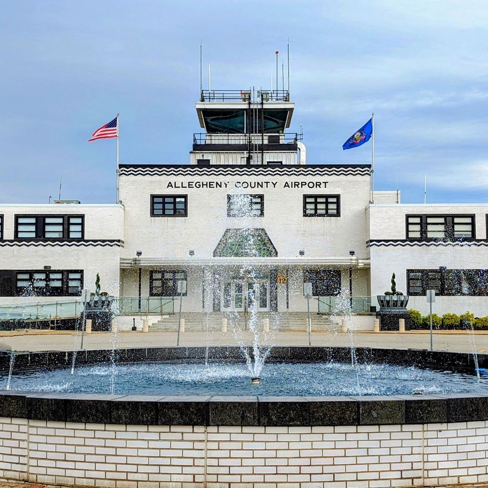 coraopolis transit airport