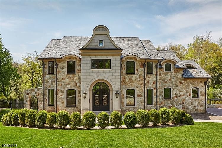 essex fells home price chart