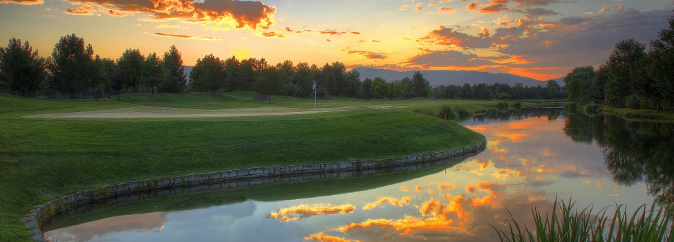 golf course adjacent lots