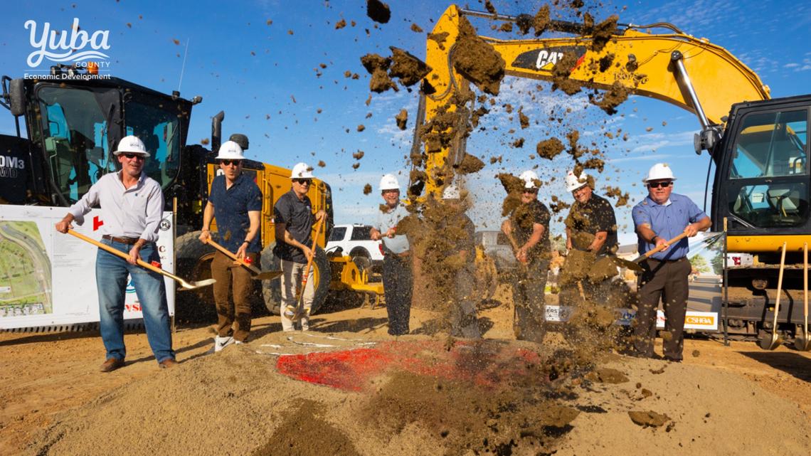 grocery store groundbreaking