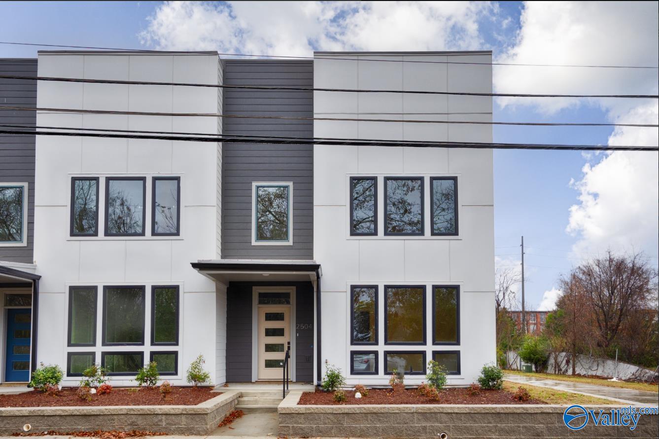 huntsville rental house exterior