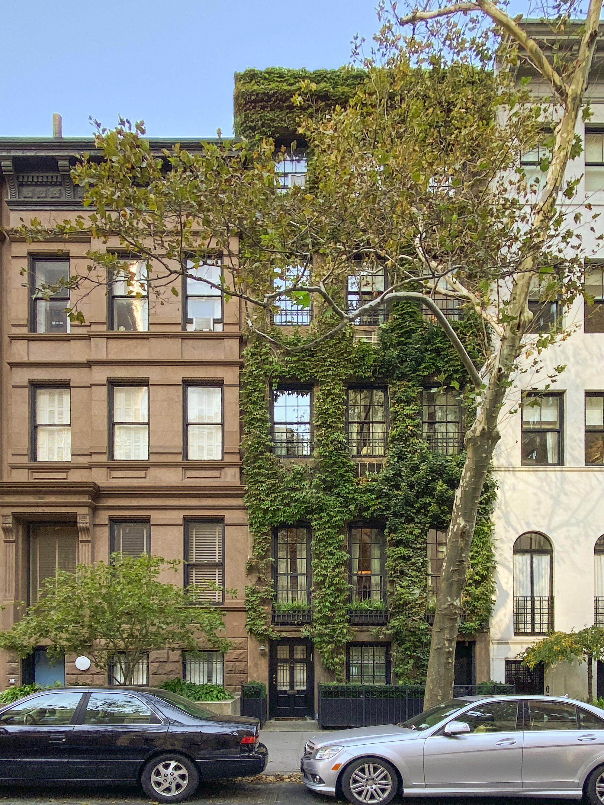 landmarked townhouse facade