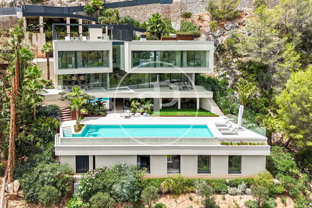 luxury home days on market