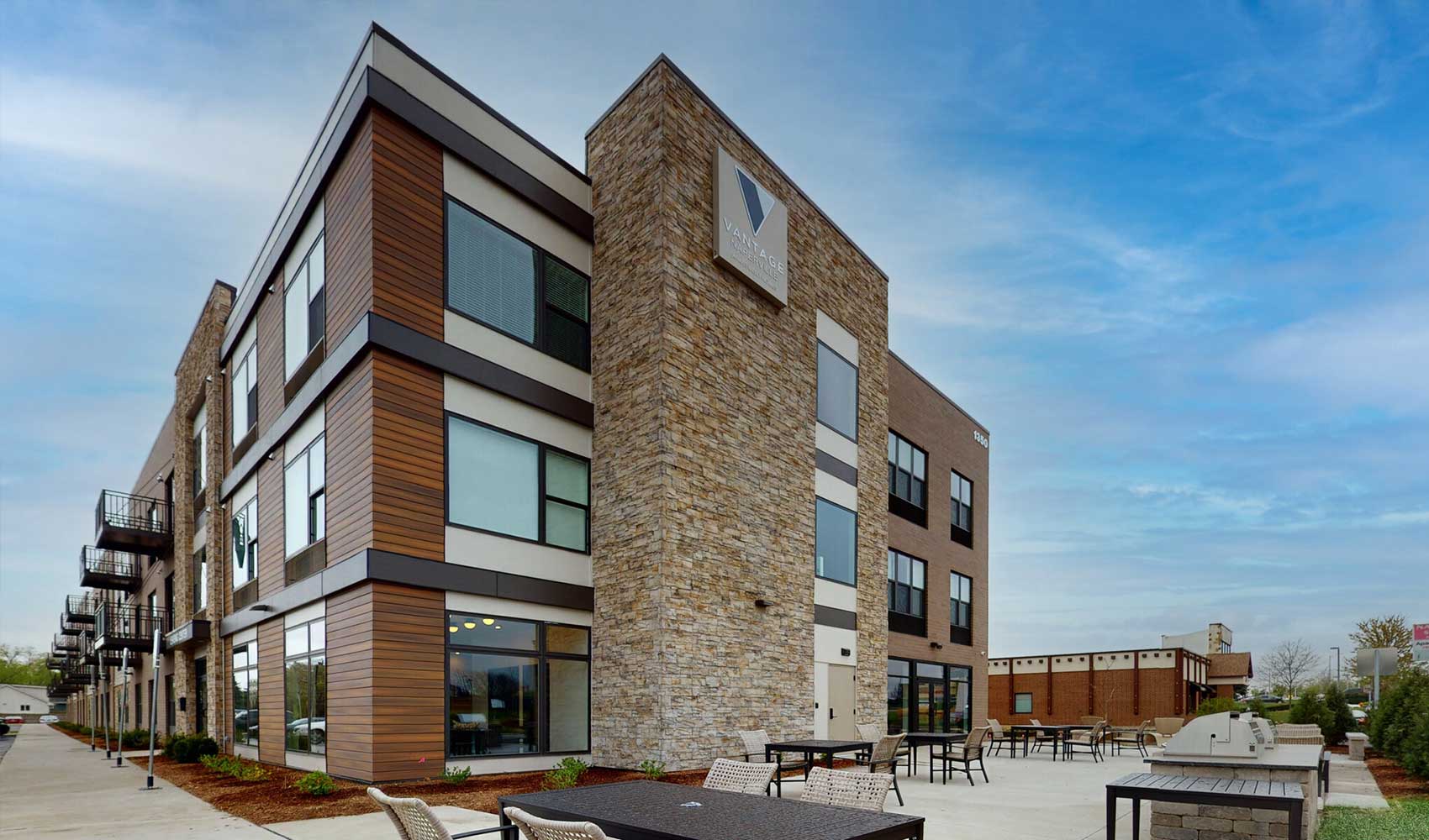naperville apartment buildings