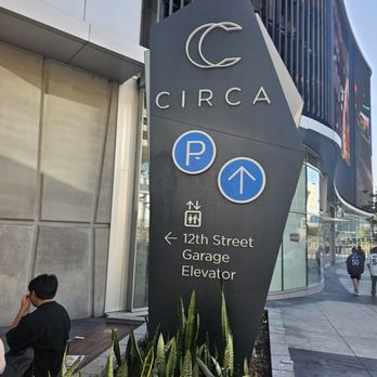 nearby colleges downtown LA