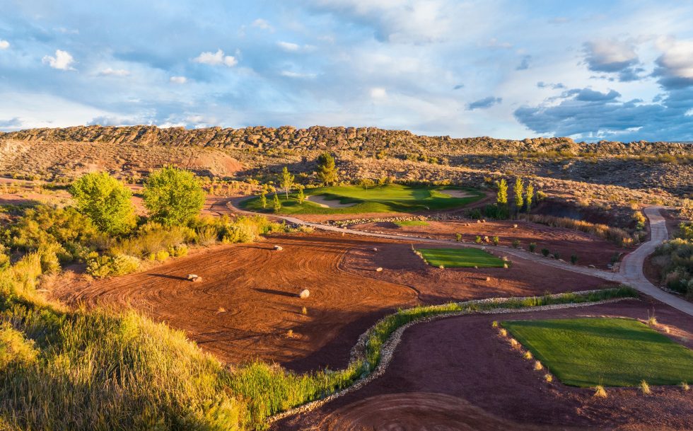new golf management