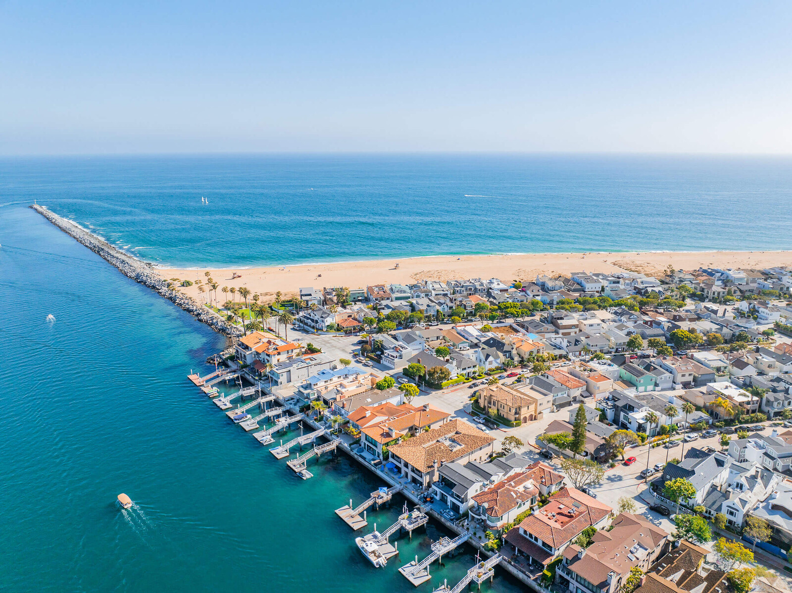 newport beach city facts