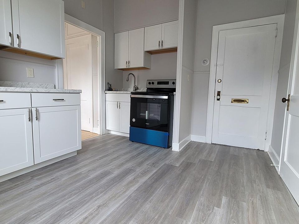 rental apartment listing