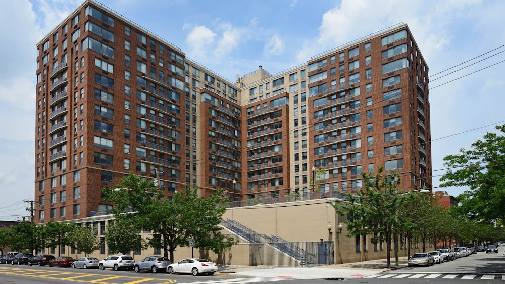 resident review summary