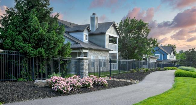 resident reviews ratings