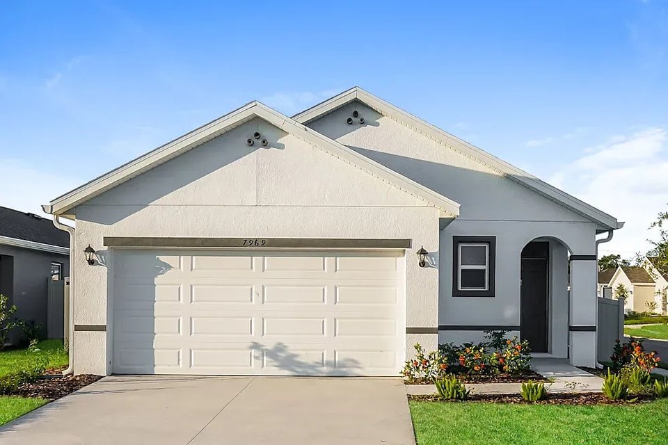 sarasota house listing example