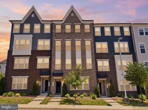townhome for rent sign