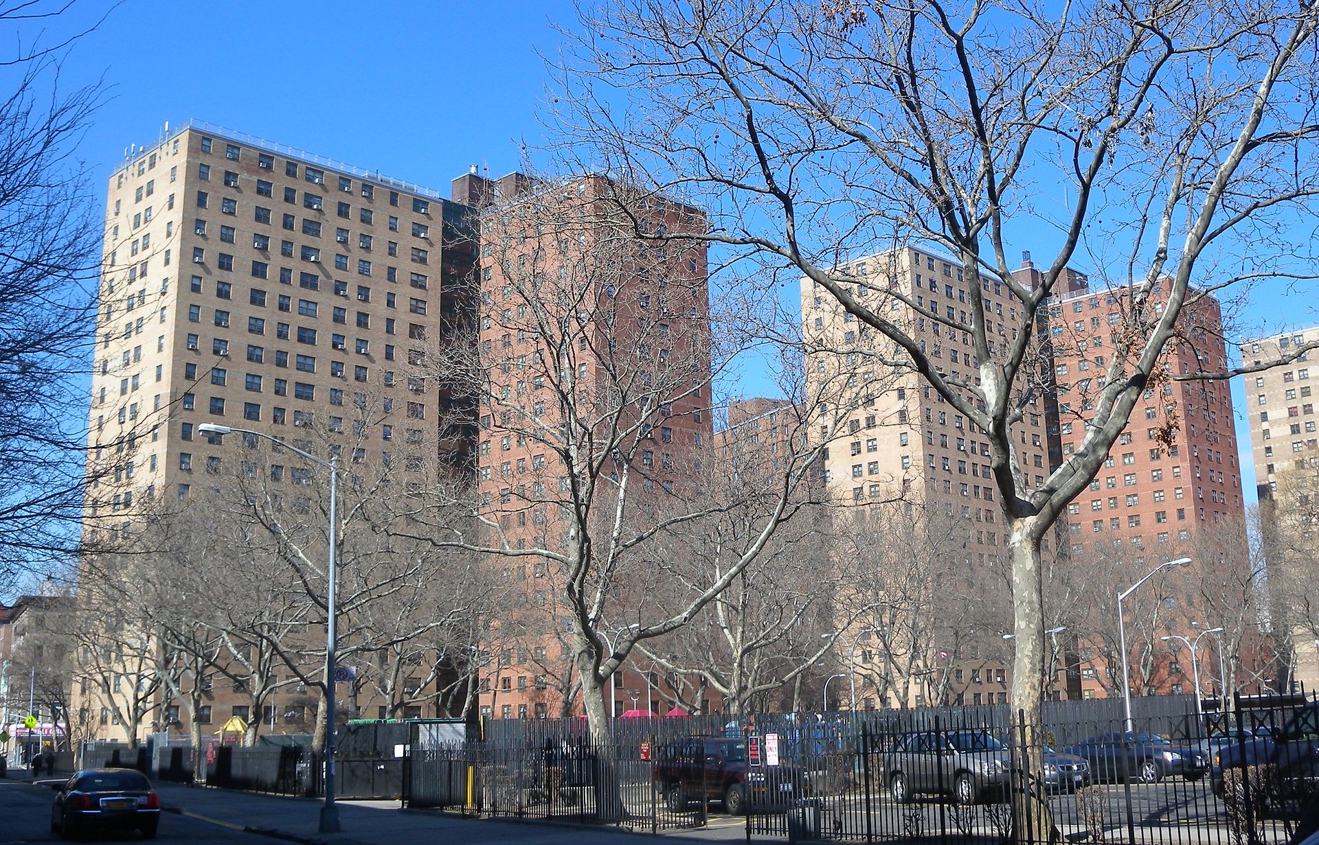vacant housing units