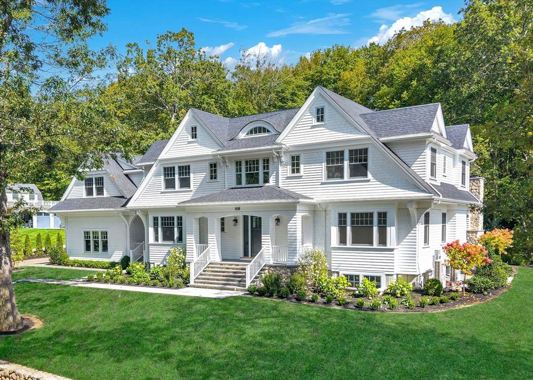 wellesley property tax