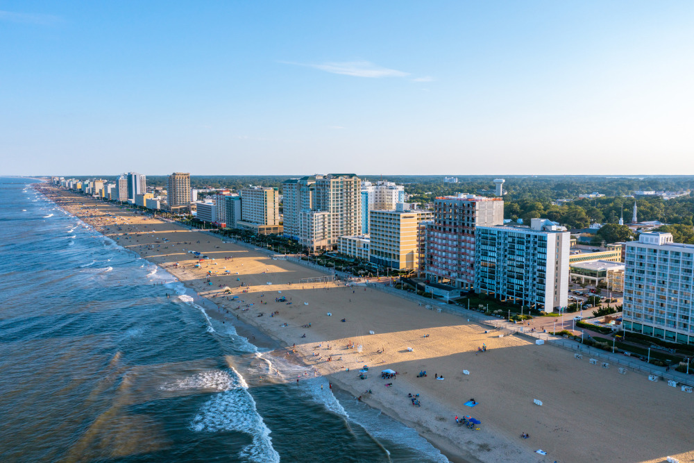 who should move here
